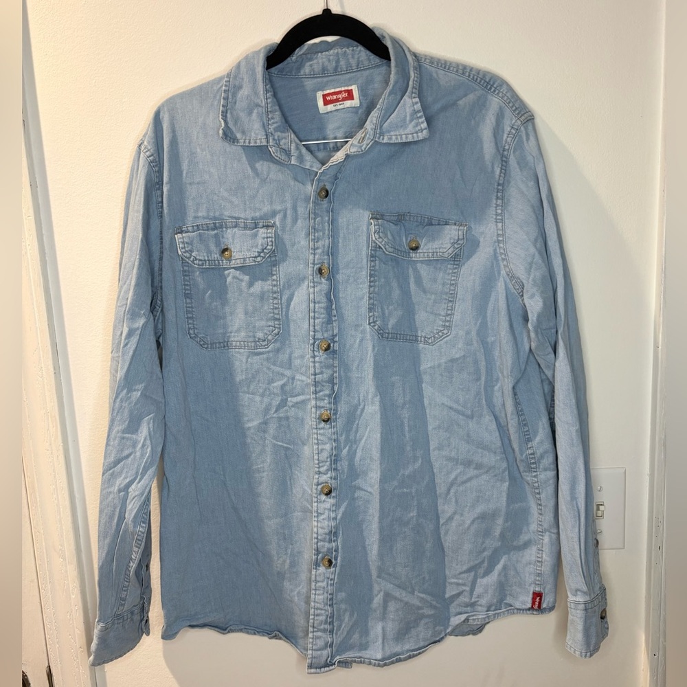 Wrangler Men’s Long Sleeve Light Blue Denim Western Cowboy Cotton Shirt #104